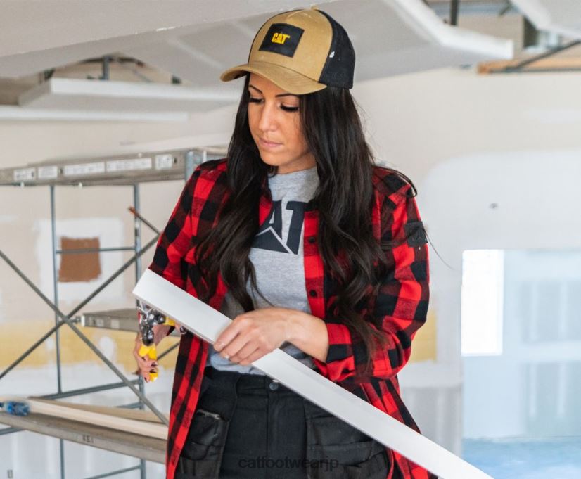 バッファローチェックのヘビーウェイトシャツ 赤 女性 N2JB0V318 Caterpillar |トップス＆アウター